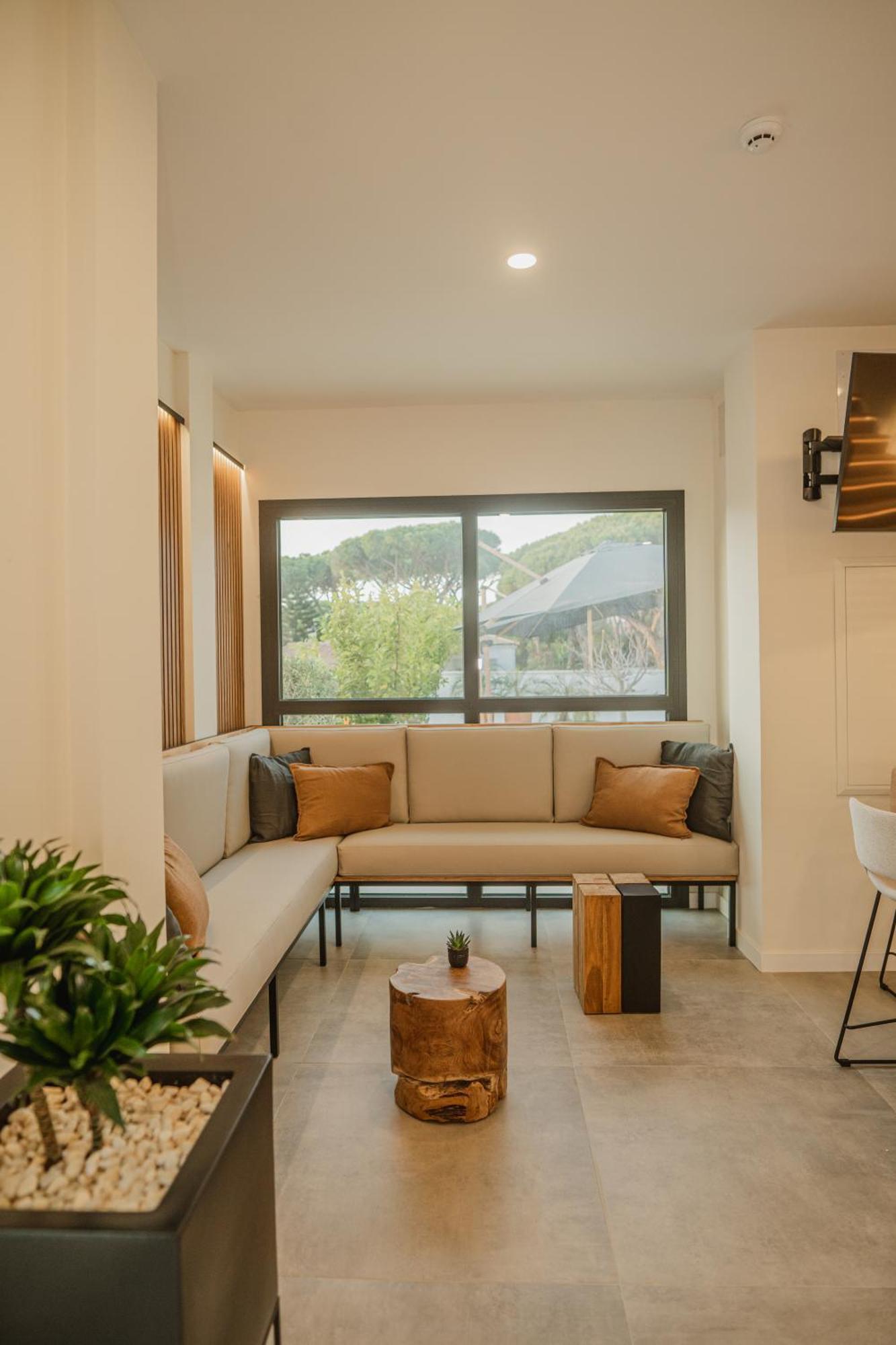 Casa Cuatro Boutique Hotel - Adults Recommended โนโบซังก์ติเปตรี ภายนอก รูปภาพ